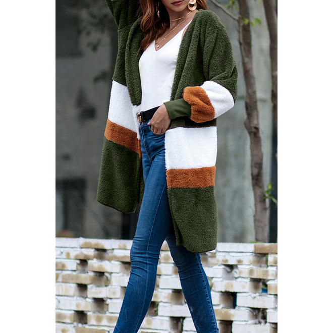 Women Knitted Thick Long Sleeve Deep V-Neck Superb Solid Pattern Flap Pockets Button Closure Warm Sweater     C5630TCC