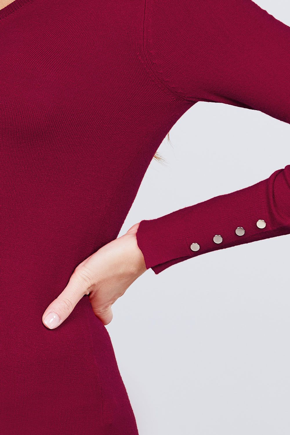 Women's V-neck Sweater W/rivet Button