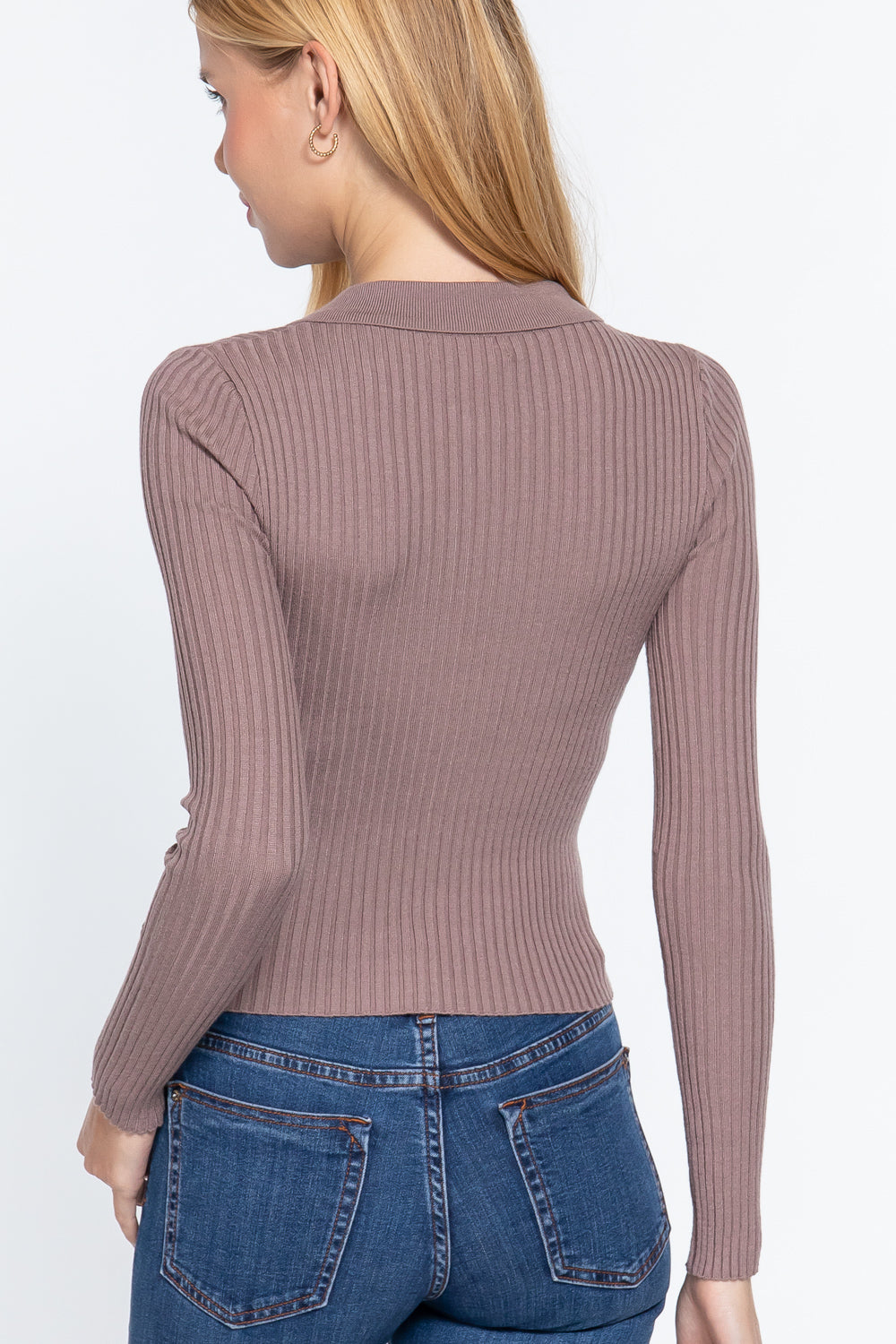 Women's Notched Collar Zippered Sweater