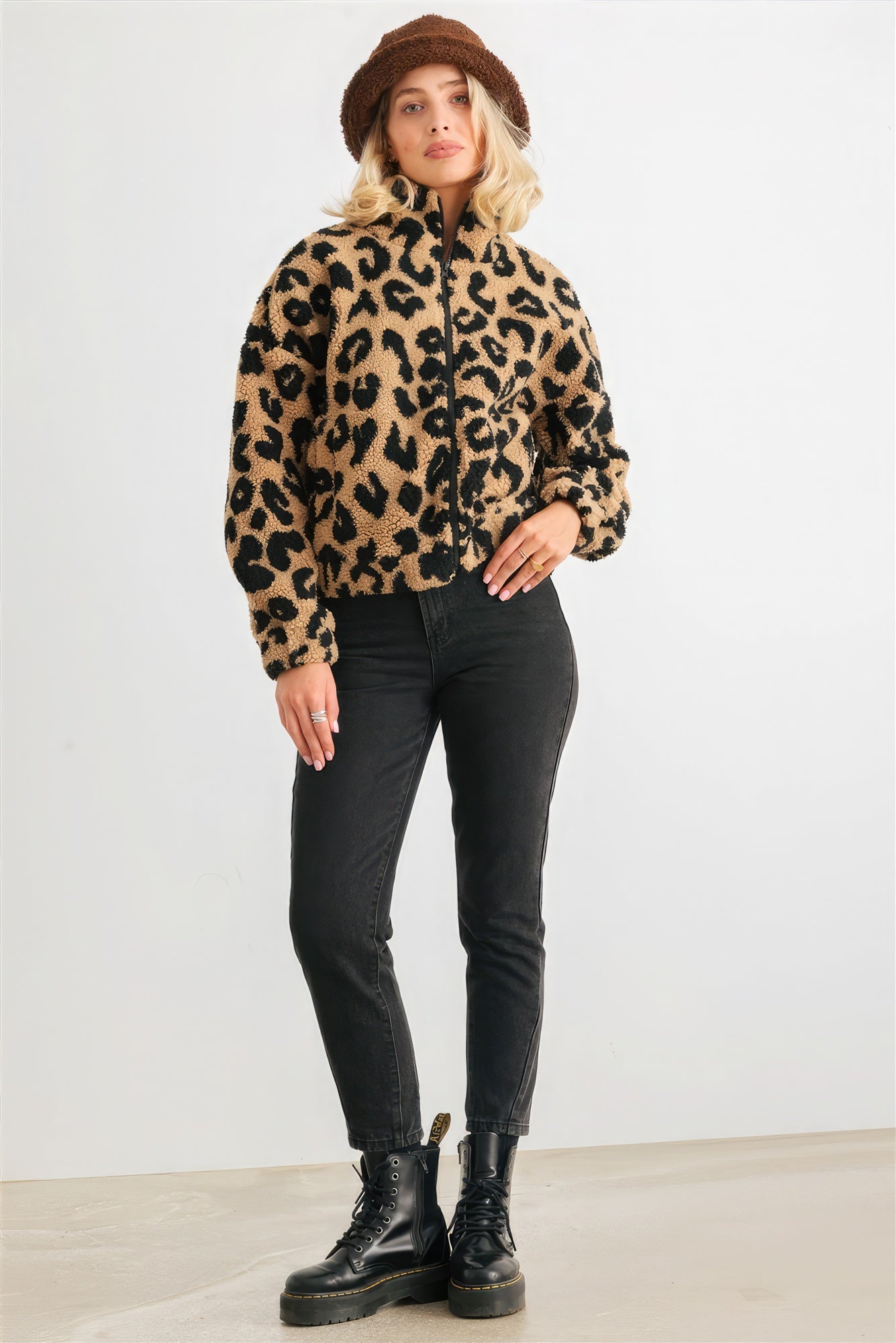 Women's Leopard Teddy Zip-up Two Pocket Jacket